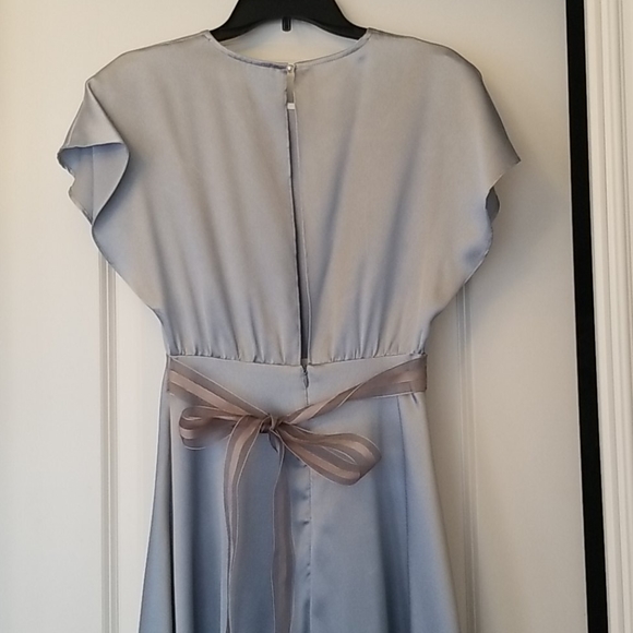 Light blue backless hi-low flutter sleeve dress - Picture 2 of 5